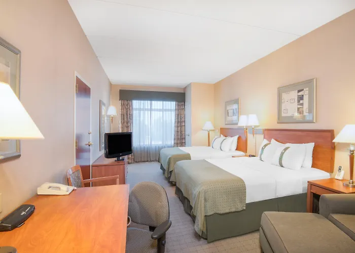 & - West Phoenix Area By Ihg Hotel 3*