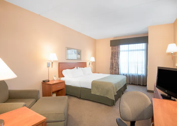 & - West Phoenix Area By Ihg Goodyear