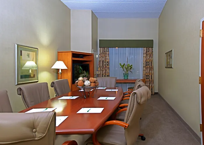 & - West Phoenix Area By Ihg Hotel 3*