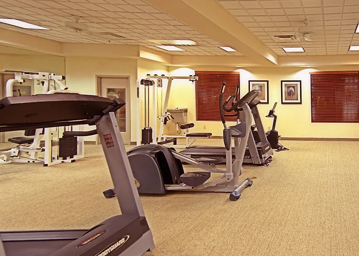 & - West Phoenix Area By Ihg Hotel 3*