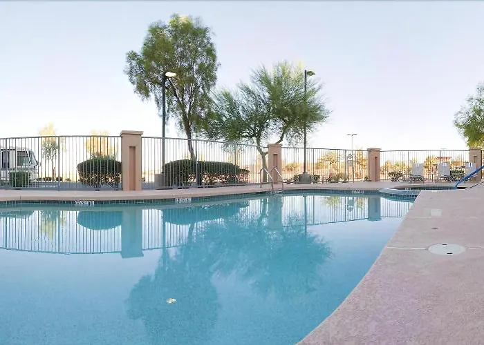 & - West Phoenix Area By Ihg Hotel 3*
