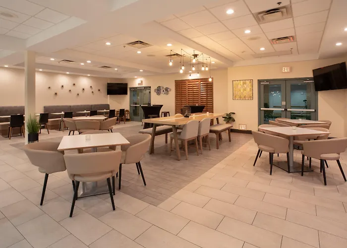 & - West Phoenix Area By Ihg 3*