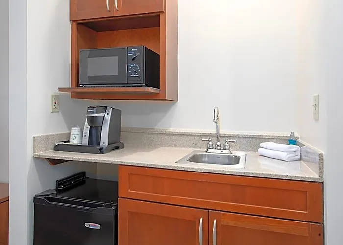 & - West Phoenix Area By Ihg 3* Goodyear
